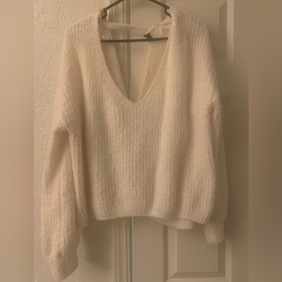 Soft white dressy sweater - Picture 1 of 4